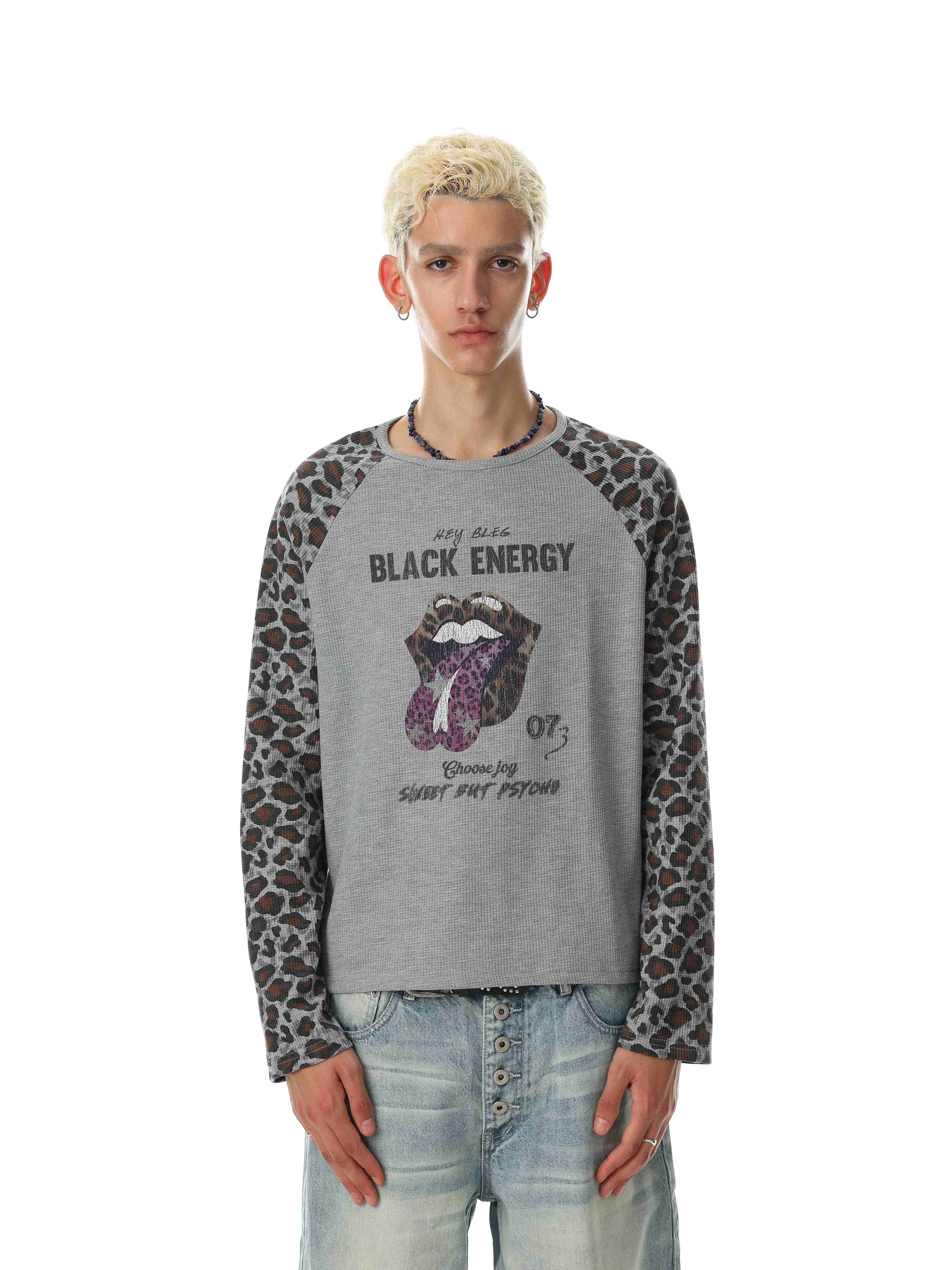 Omirad Leopard Raglan Long Sleeve Tee