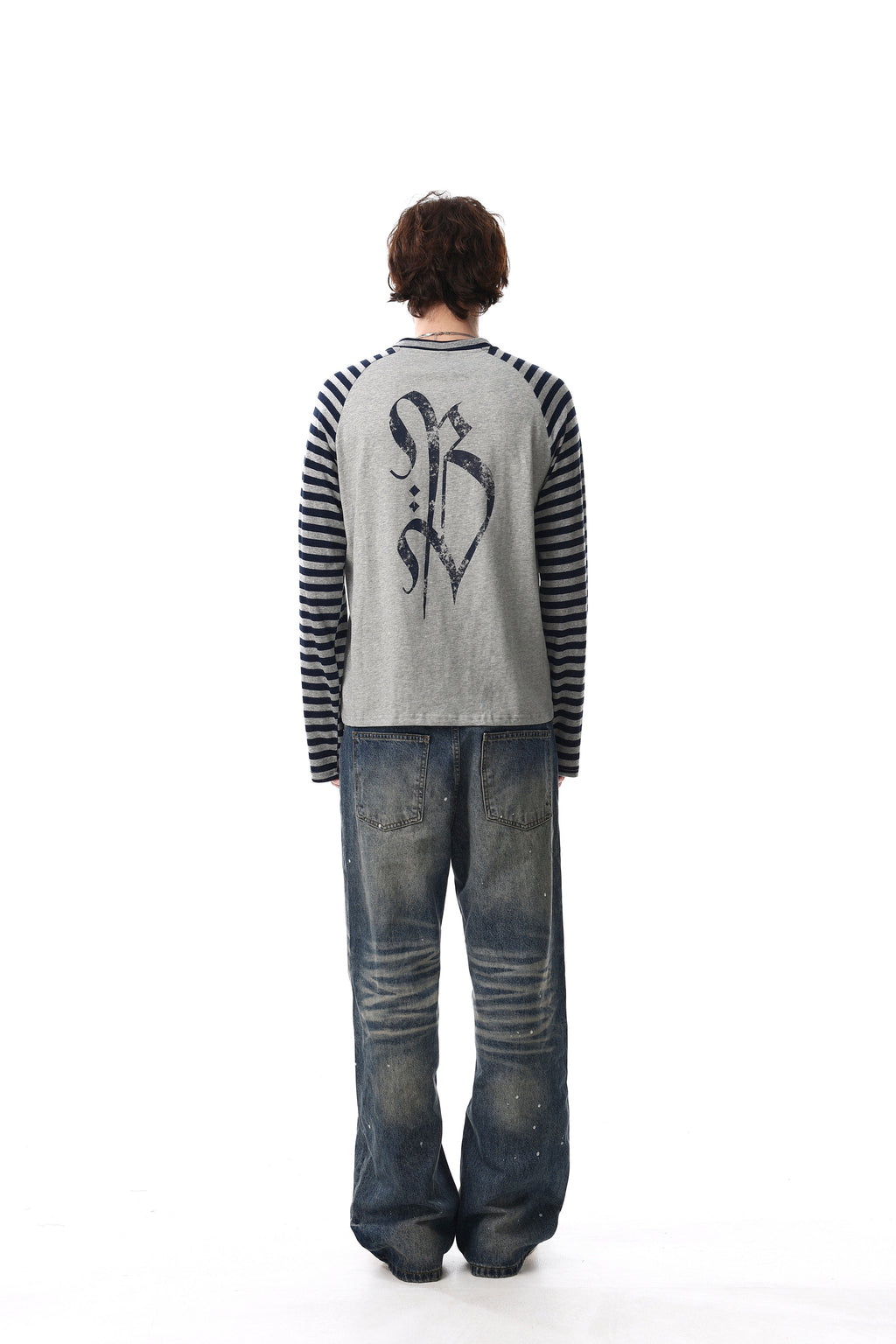 Omirad Cross Graphic Raglan Long Sleeve Tee