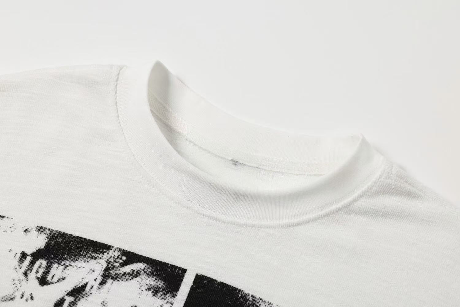 Omirad Vintage Photo Graphic Long Sleeve Tee