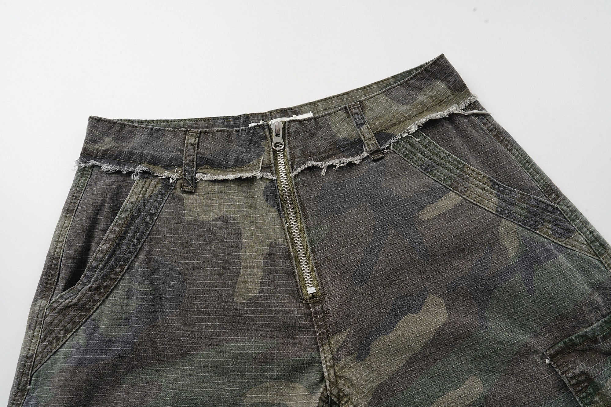 Omirad Camouflage Cargo Shorts