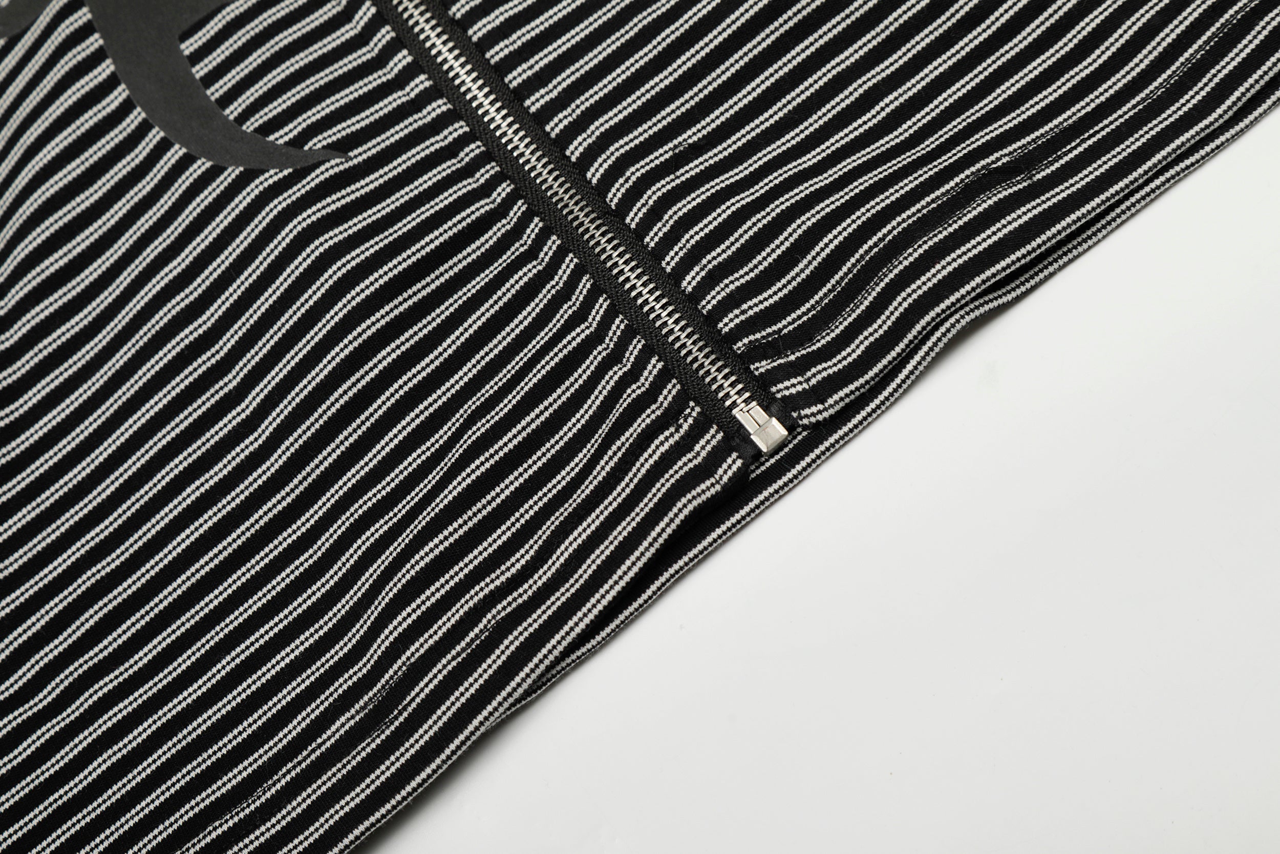 Omirad Striped Graphic Zip Hoodie