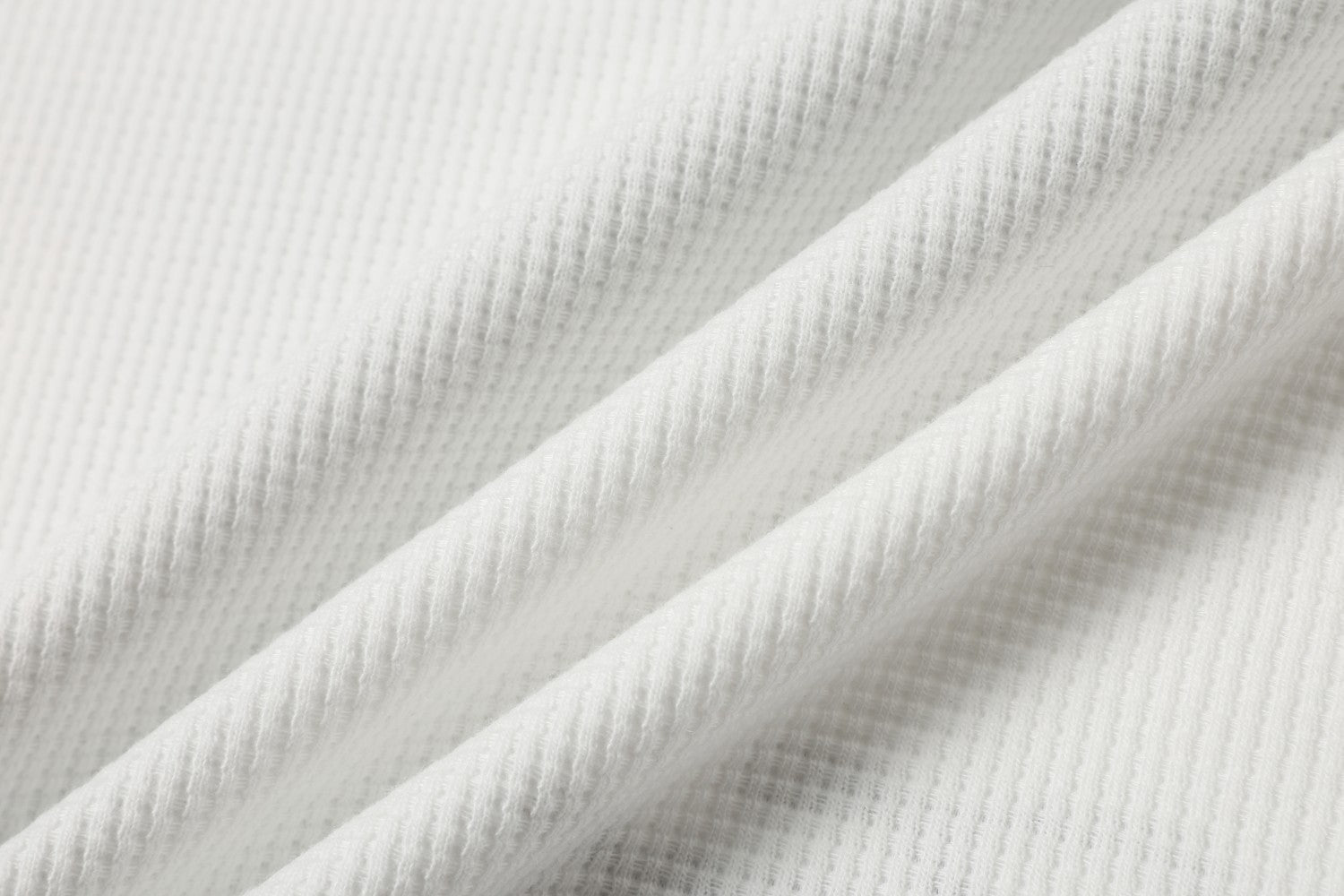 Omirad Cross Graphic Waffle Henley Tee