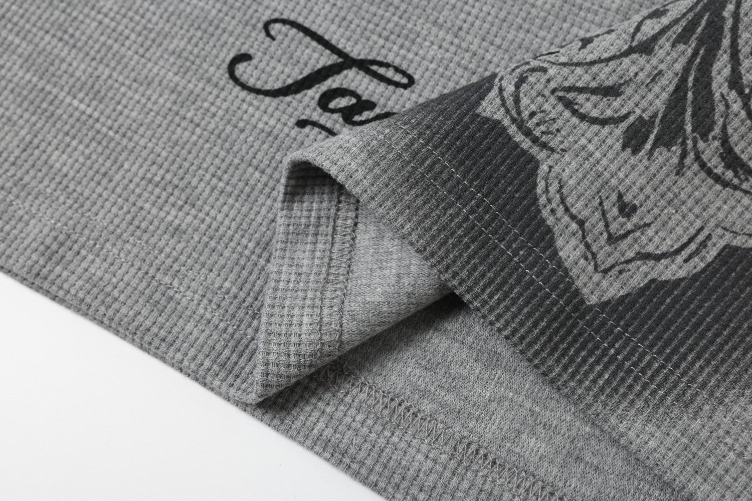 Omirad Cross Graphic Waffle Henley Tee