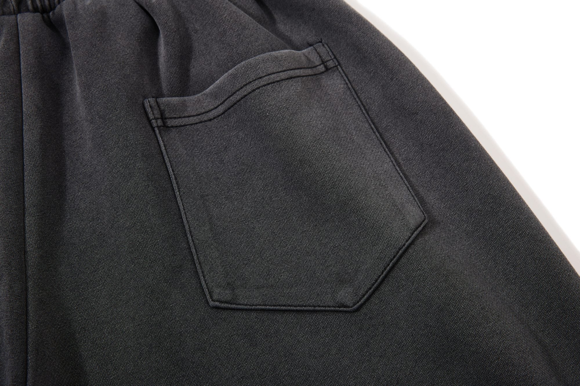 Omirad Cracked Logo Wide-Leg Sweatpants