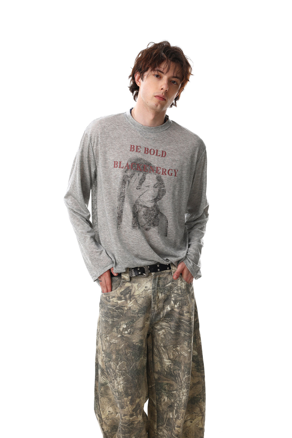 Omirad “Be Bold” Portrait Graphic Long Sleeve Tee