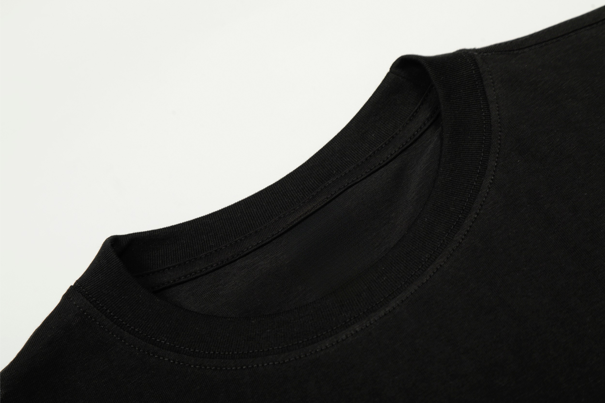 Omirad Layered Graphic Long Sleeve Tee