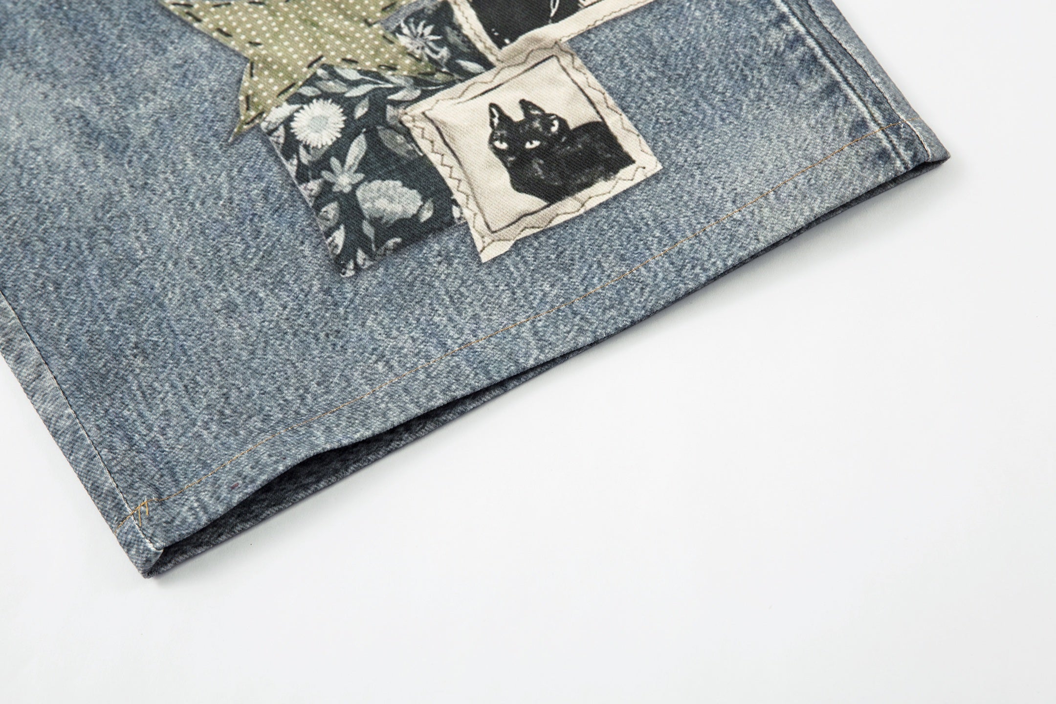 Omirad “Vintage Charm Patch Denim Shorts