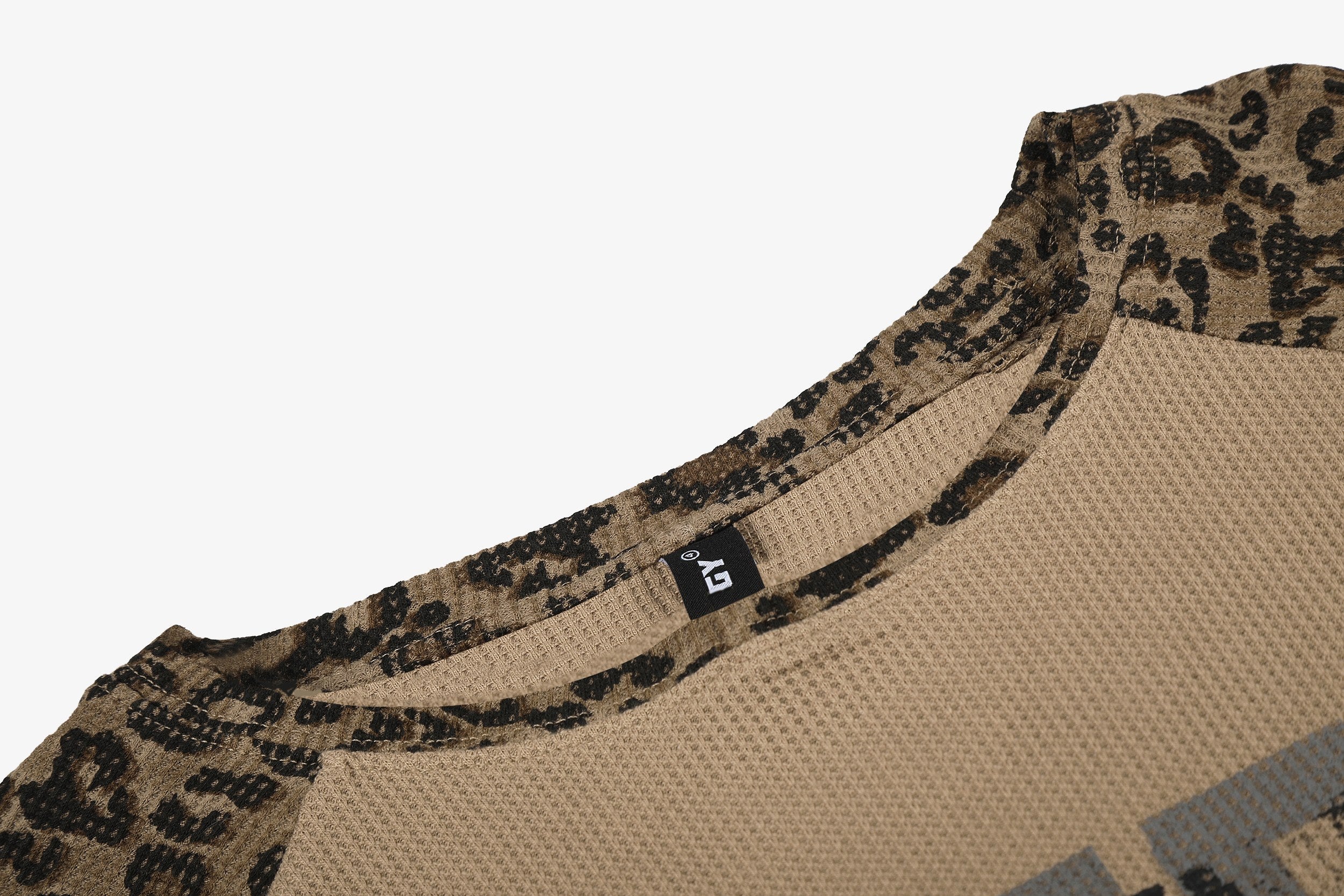 Omirad Leopard Sleeve Graphic Waffle Long Sleeve T-Shirt