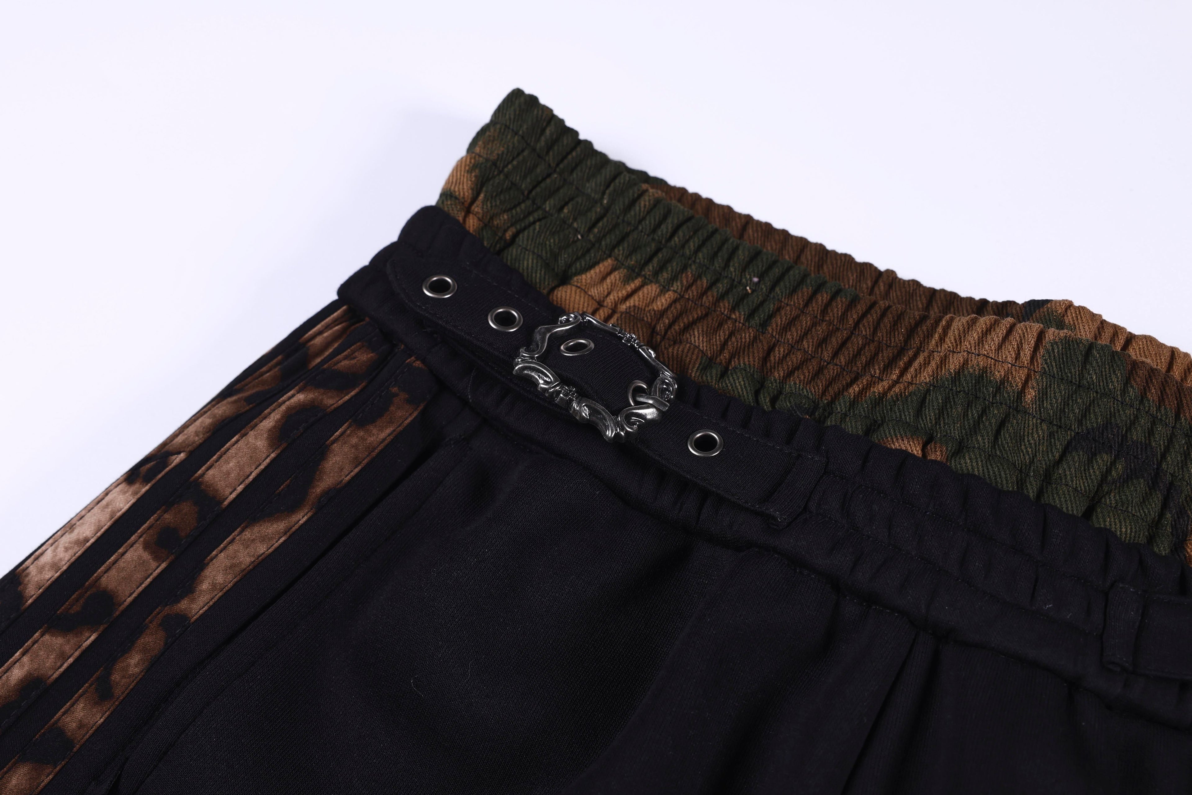 Omirad Leopard Trim Wide Shorts