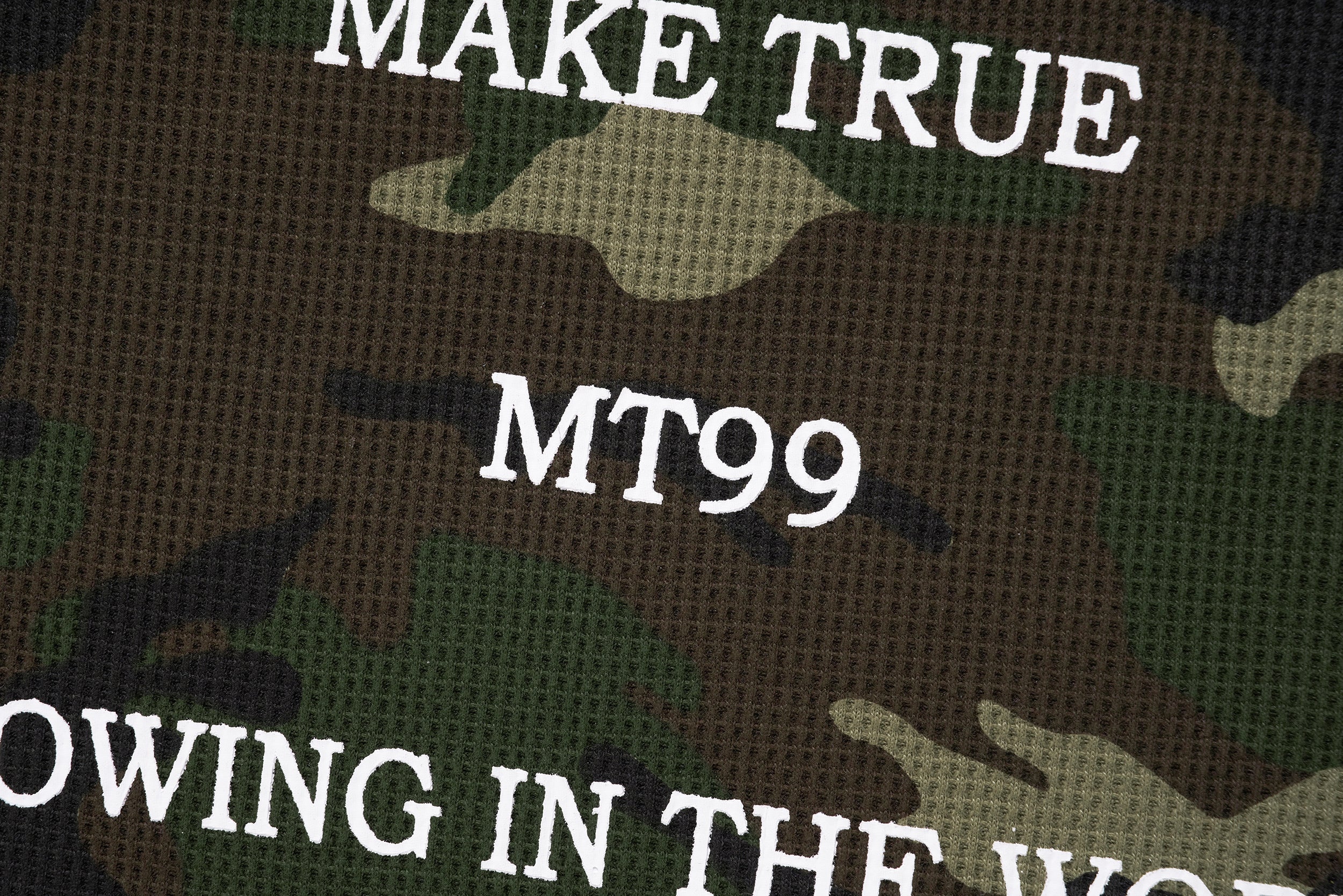 Omirad Camo Text Graphic Longsleeve
