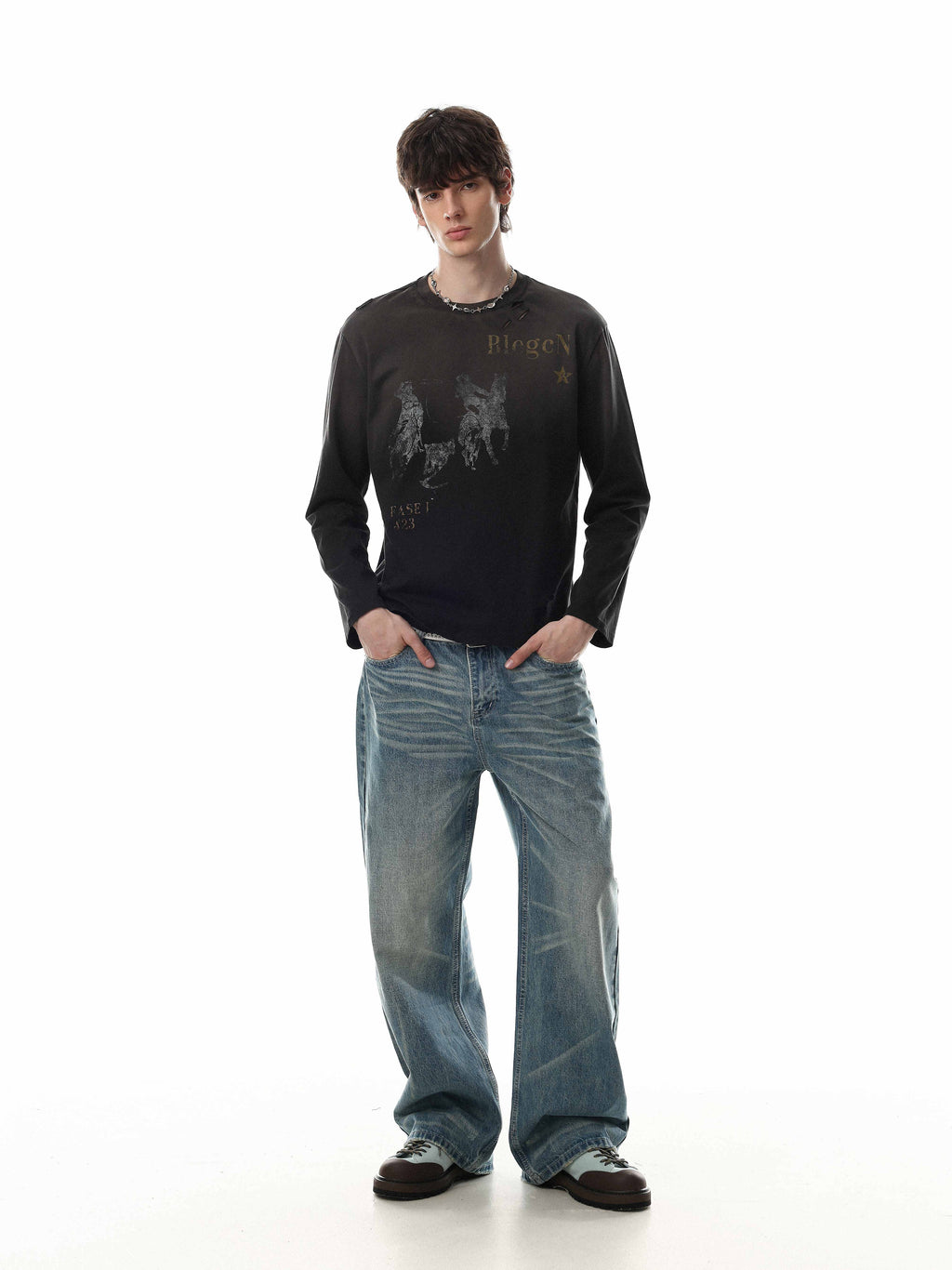 Omirad Vintage Distressed Graphic Long Sleeve T-Shirt