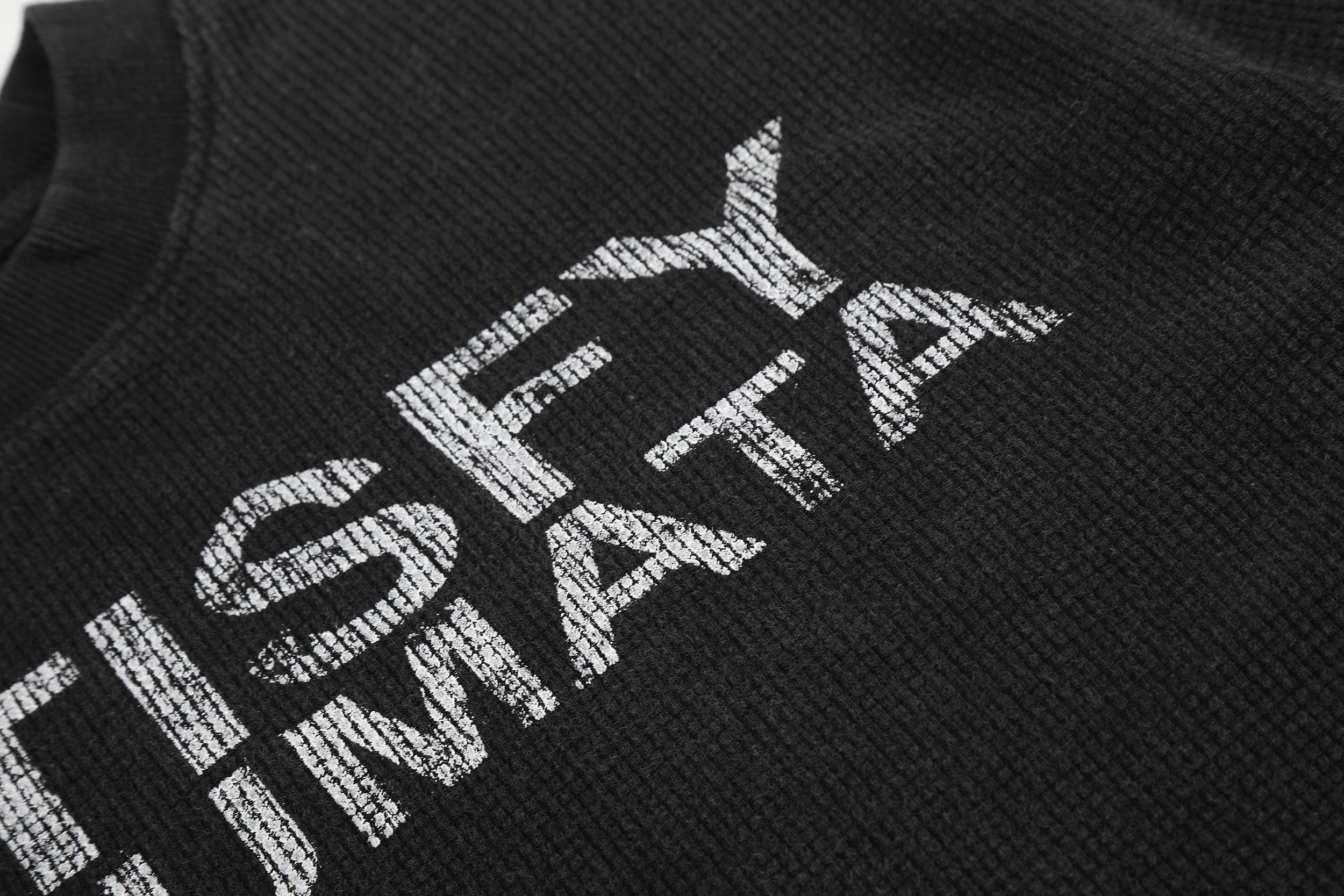 Omirad Waffle Knit Graphic Long Sleeve Tee