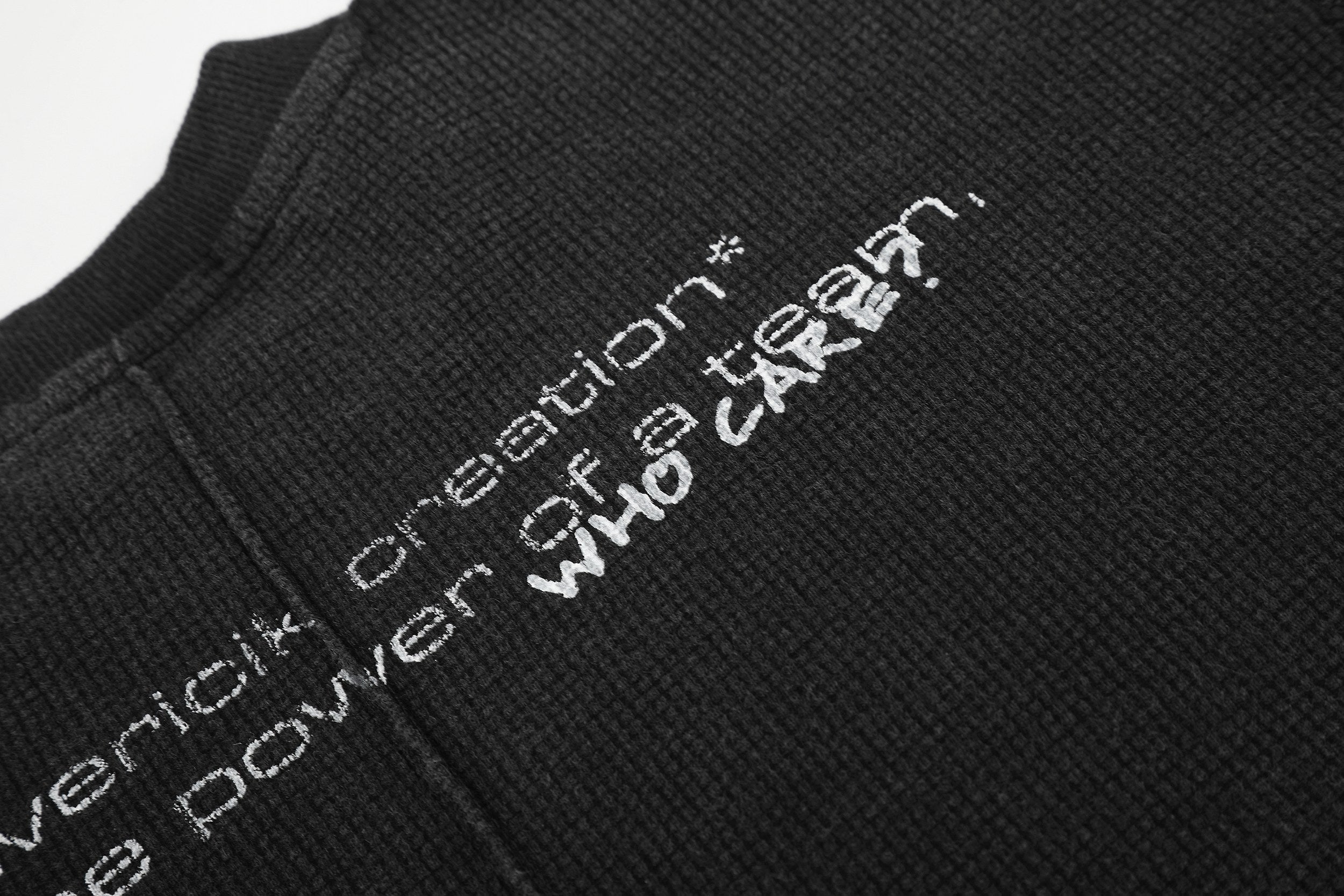 Omirad Waffle Knit Graphic Long Sleeve Tee