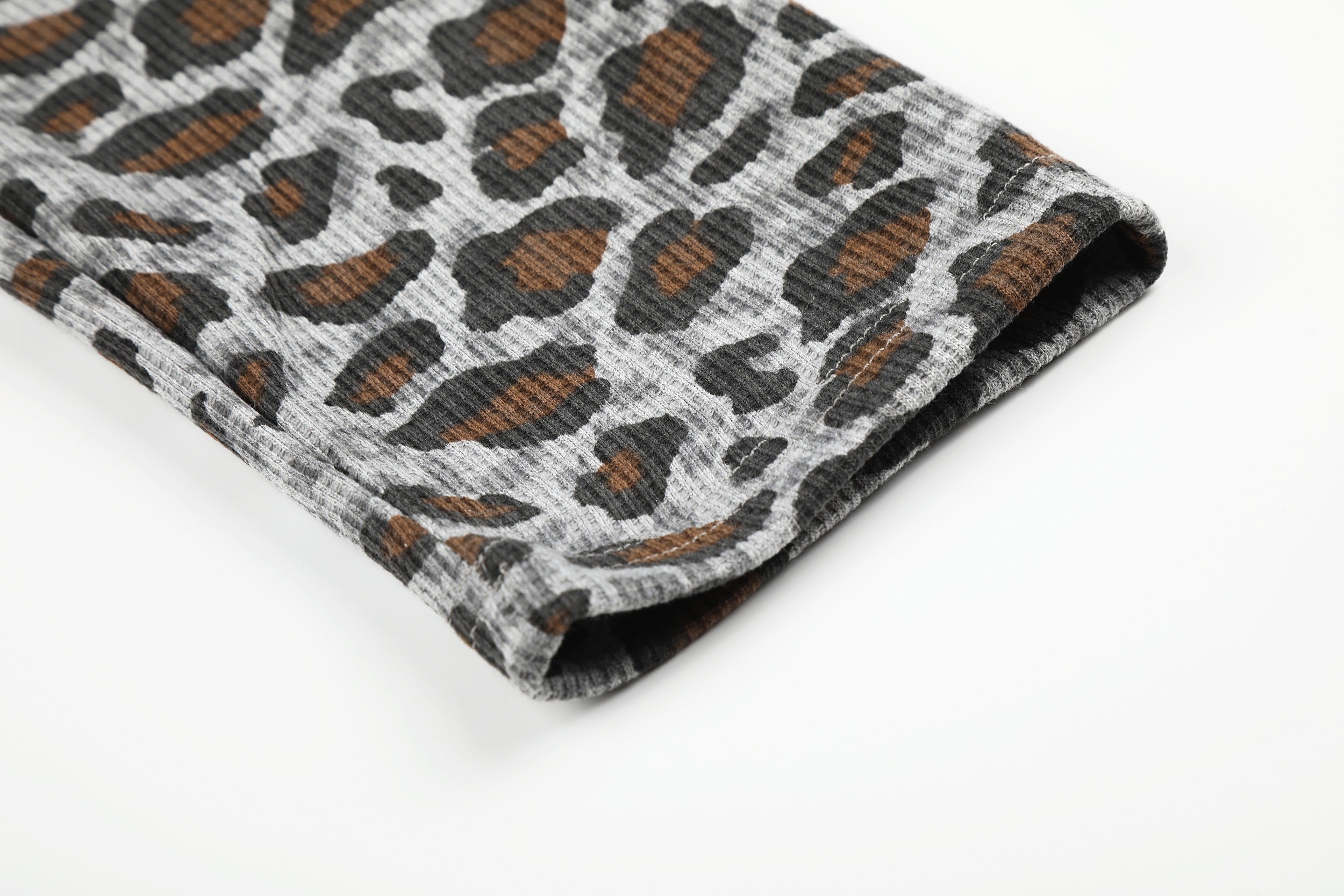 Omirad Leopard Raglan Long Sleeve Tee