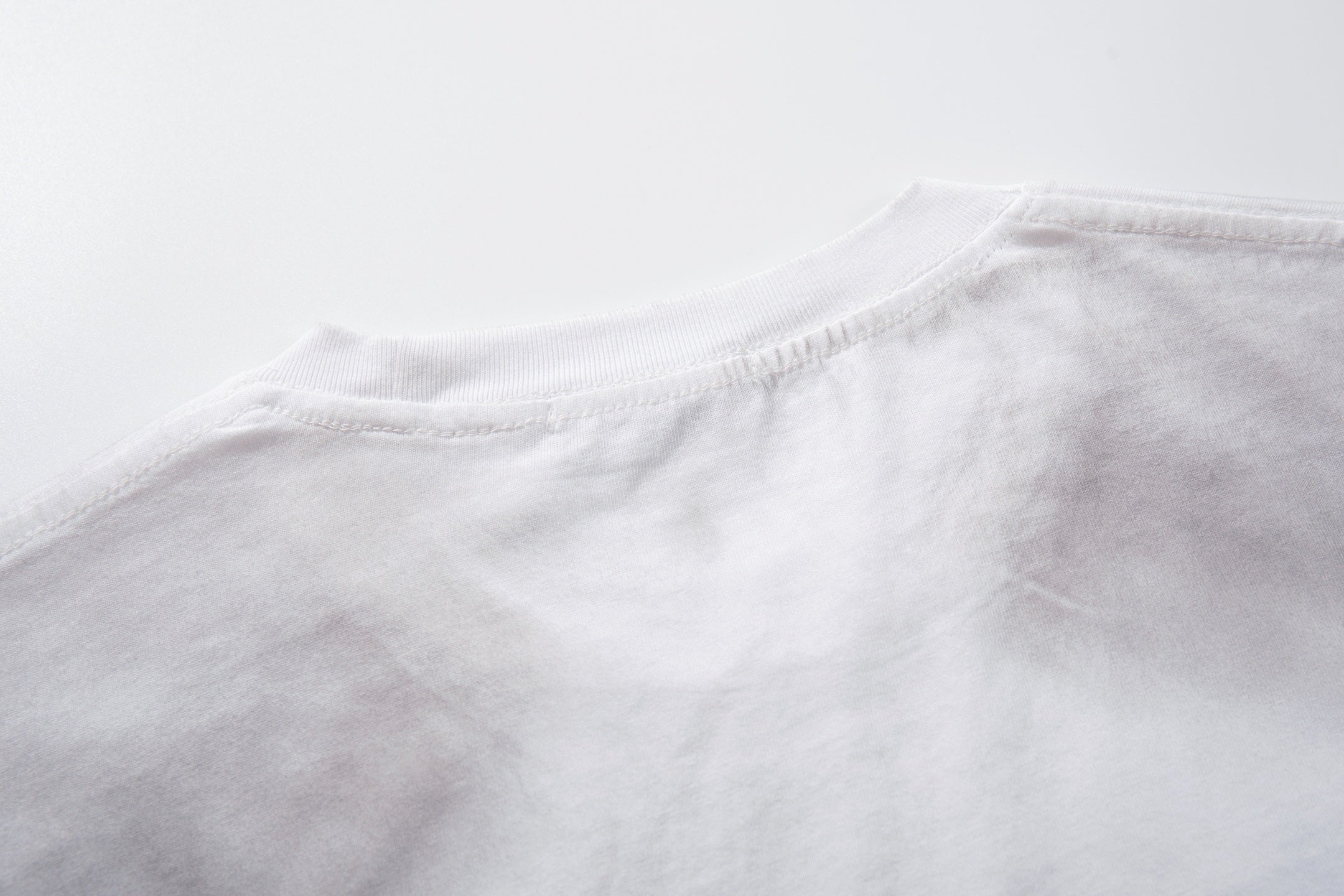 Omirad Dream Valley Distressed Tee