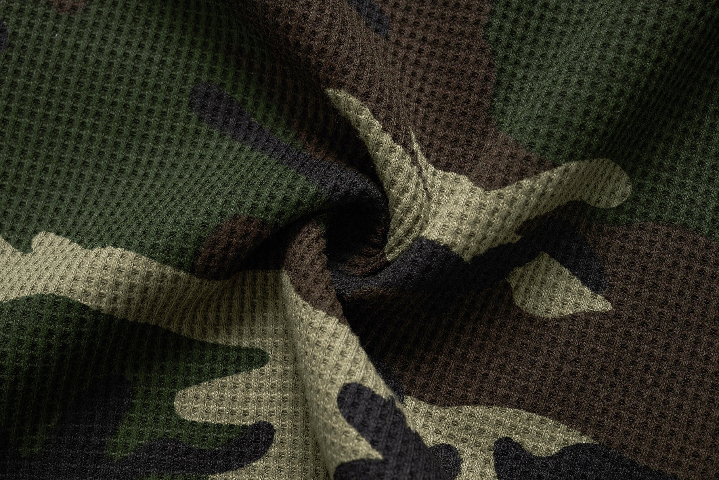 Omirad Camo Text Graphic Longsleeve