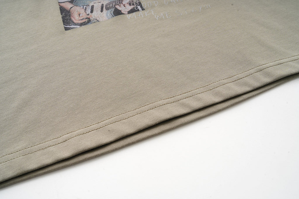 Omirad Raglan Graphic Long Sleeve Tee