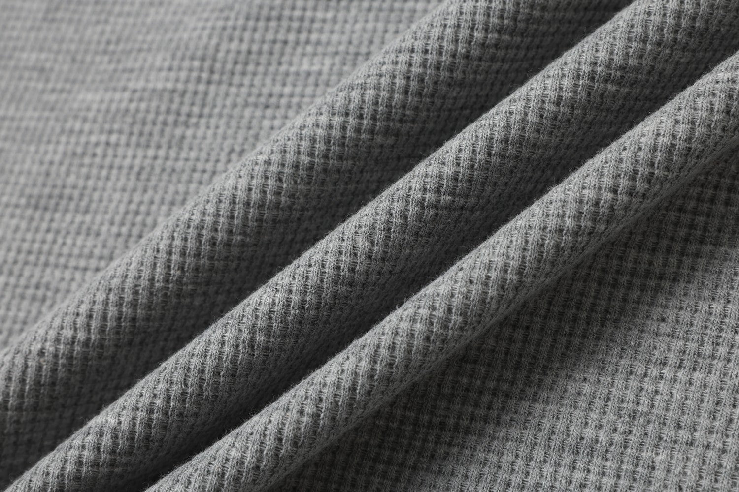 Omirad Cross Graphic Waffle Henley Tee