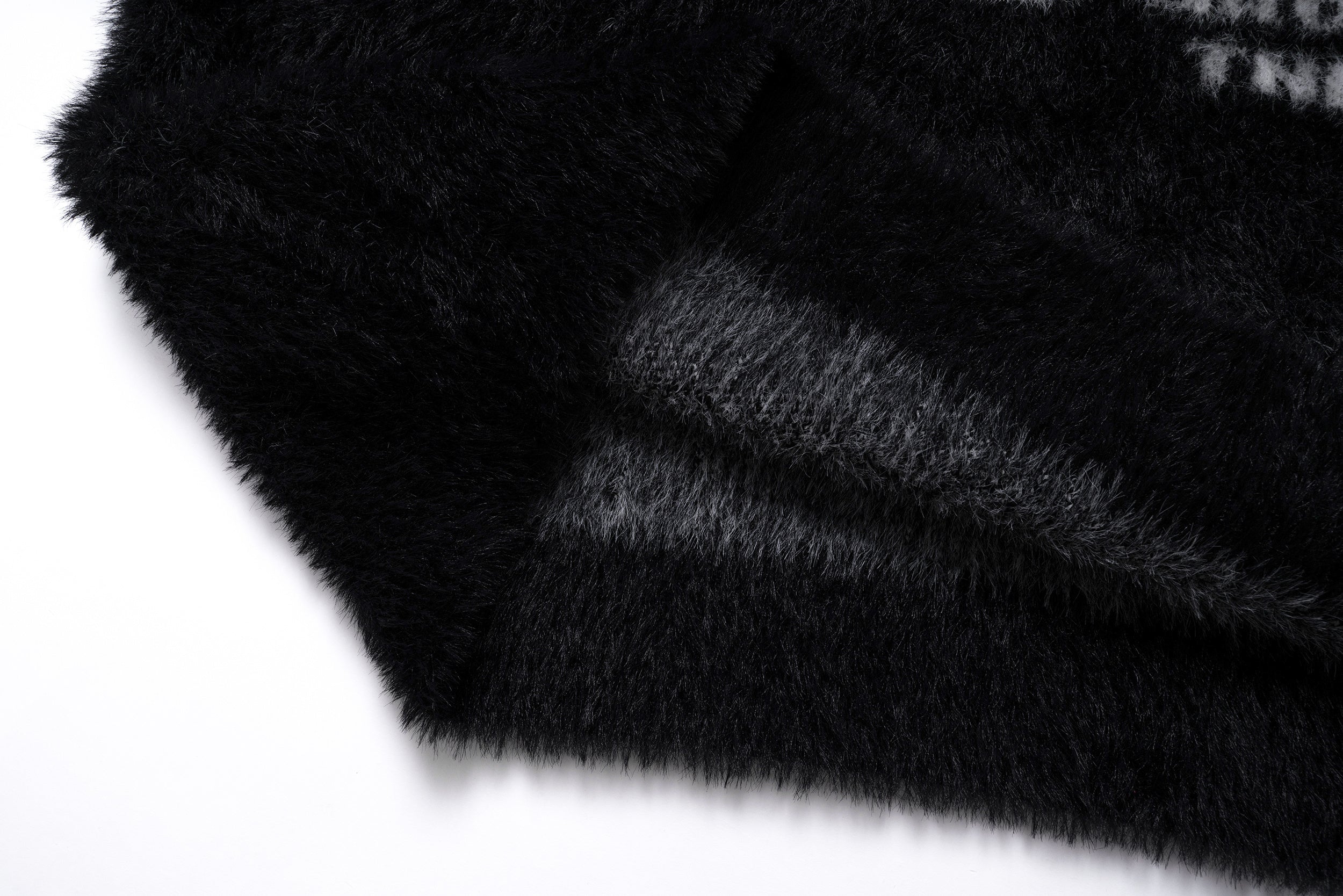 Omirad Fluffy Crest Knit Sweater