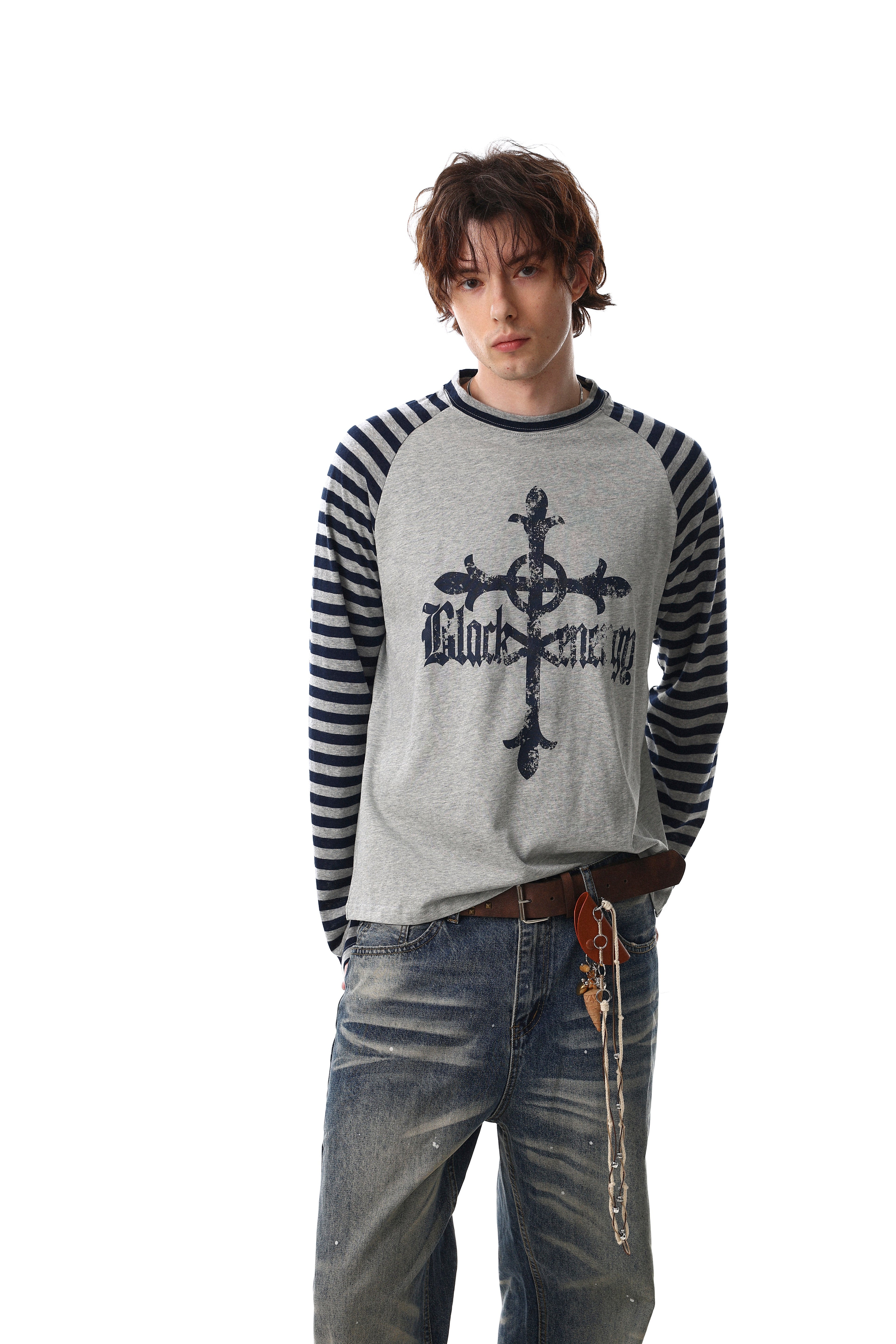 Omirad Cross Graphic Raglan Long Sleeve Tee